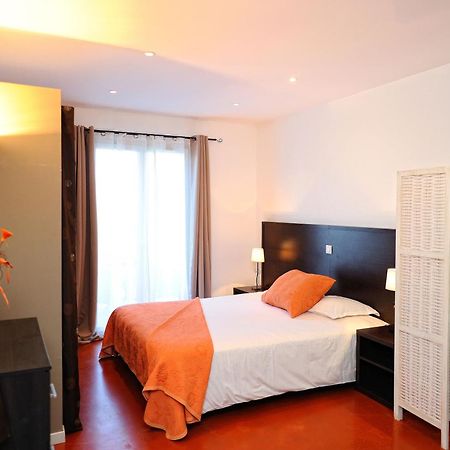 Appartement Du Tourisme Zonza Cameră foto